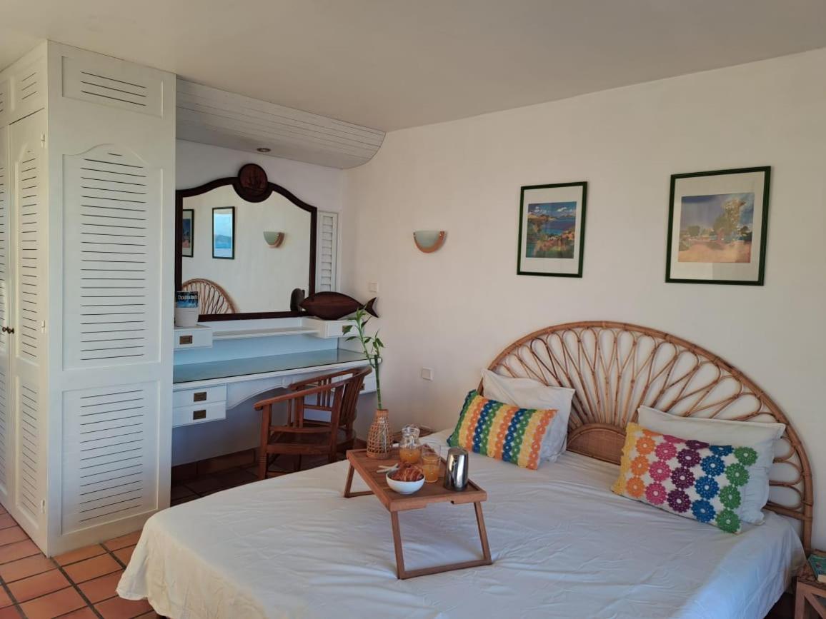 Appartement De La Baie, Vue Magnifique, Tartane Ла Трините Екстериор снимка