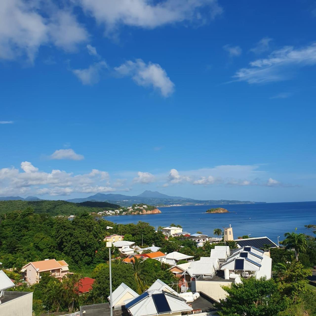 Appartement De La Baie, Vue Magnifique, Tartane Ла Трините Екстериор снимка